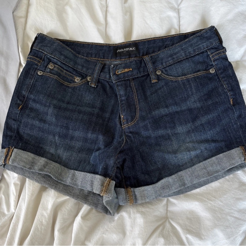 Banana Republic Women's Jean Shorts - Deep Indigo